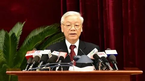 Thử thách Tiếng Việt: 'Giầy dép' hay 'giày dép'?